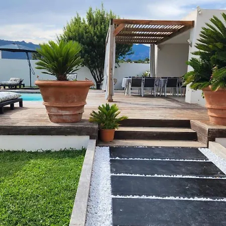 Avec Piscine A *