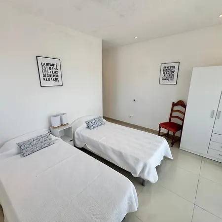 Avec Piscine A * Lecci