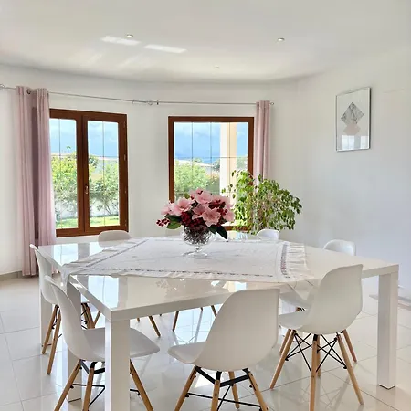 Villa Avec Piscine A Lecci