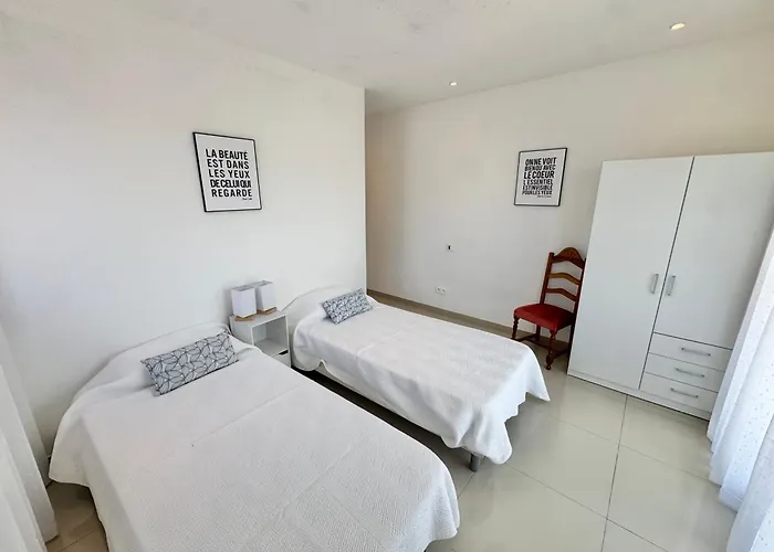 Avec Piscine à * Lecci