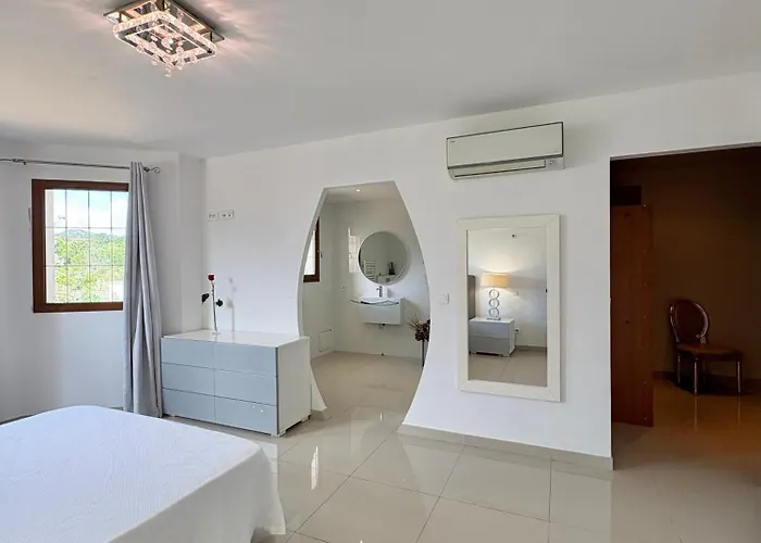 Villa Avec Piscine à