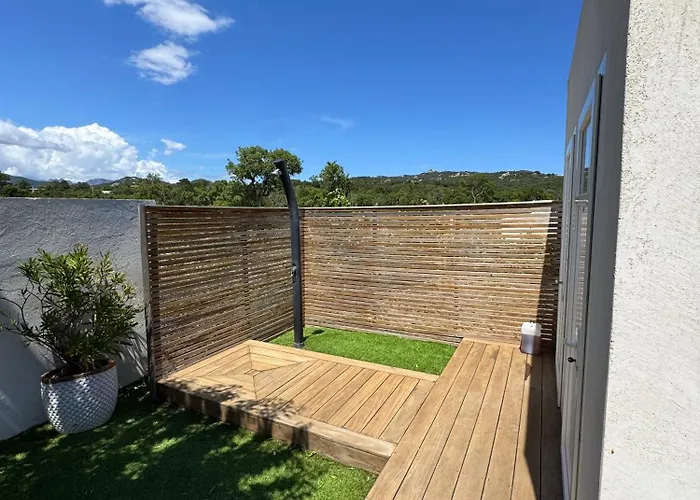 Avec Piscine à Villa Lecci